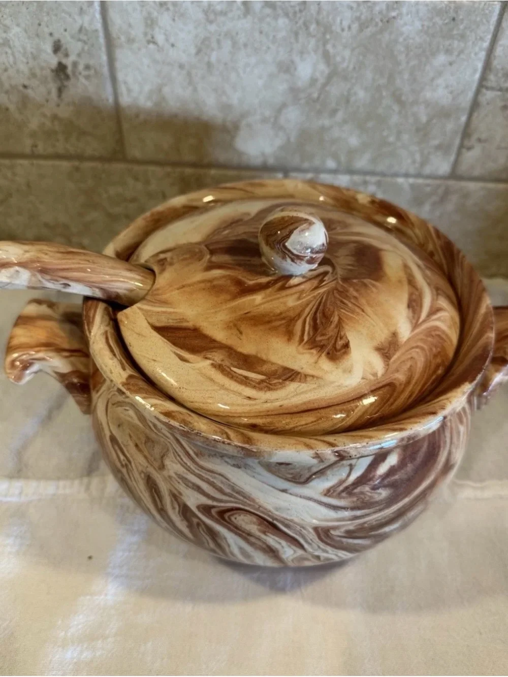 Vintage Emil Cahoy Marblestone Soup Tureen Lid Ladle Brown Swirl SD